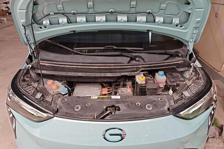 Used AION Y 2021 70 Intelligent Dynamic Edition Engine Bay