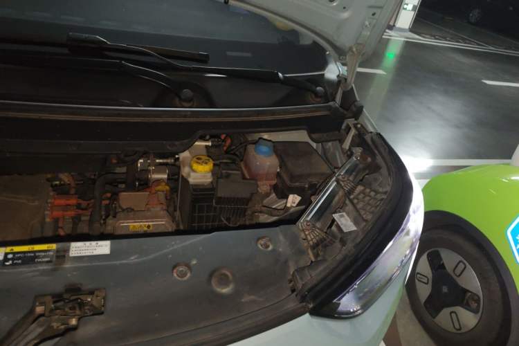 Used AION Y 2021 70 Enjoyment Tech Edition Engine Bay Left