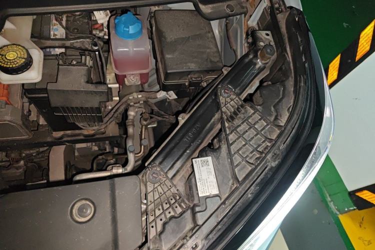 Used AION Y 2021 80 Enjoyment Tech Edition Engine Bay Left