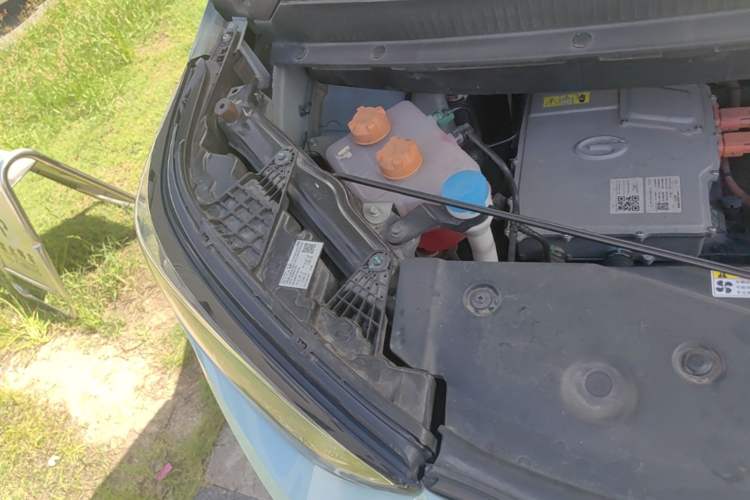Used AION Y 2021 70 Tech Vitality Edition Engine Bay Right