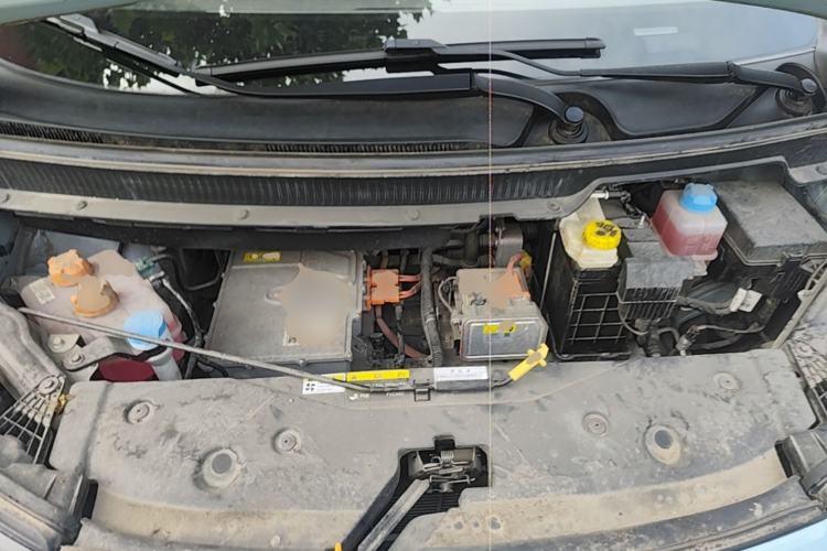 Used AION Y 2021 70 Intelligent Dynamic Edition Engine Bay