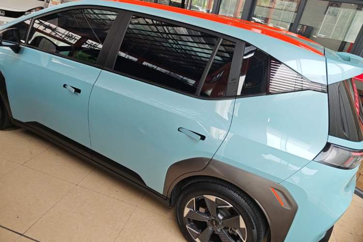 Used AION Y 2021 70 Intelligent Edition Exterior 2