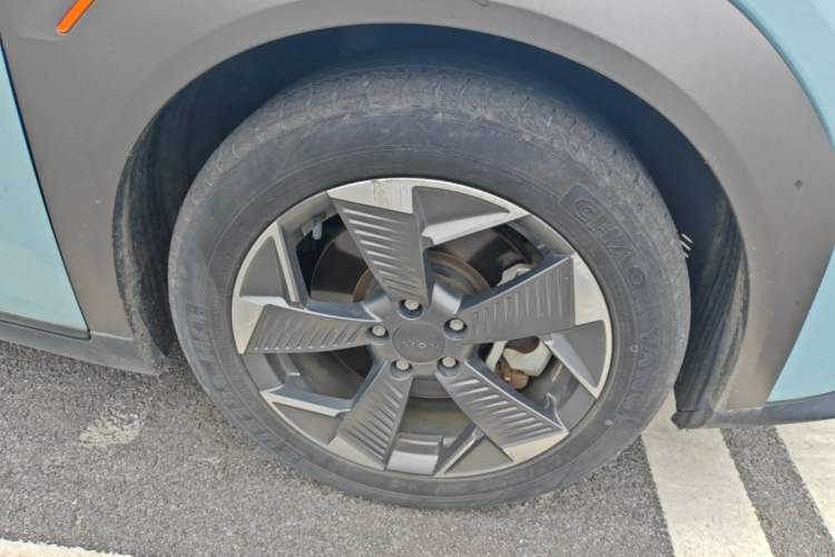 Used AION Y 2021 70 Intelligent Dynamic Edition Exterior 4