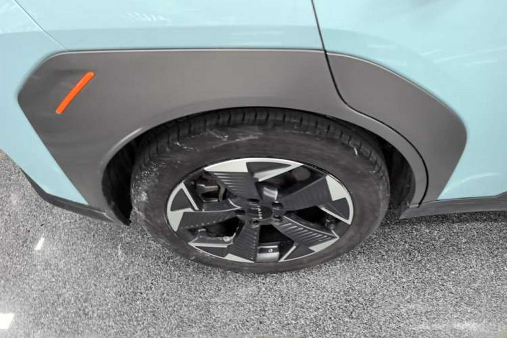 Used AION Y 2021 70 Intelligent Edition Exterior 5