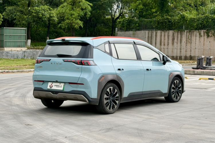 Used AION Y 2021 70 Tech Vitality Edition Exterior 6