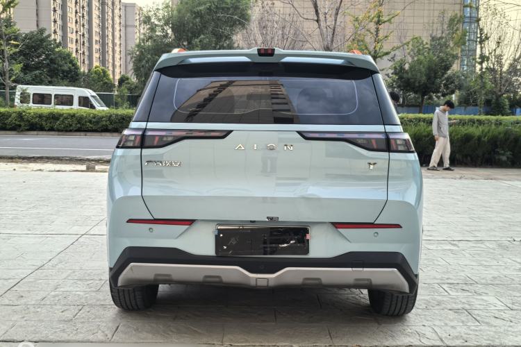 Used AION Y 2021 70 Intelligent Dynamic Edition Exterior 7