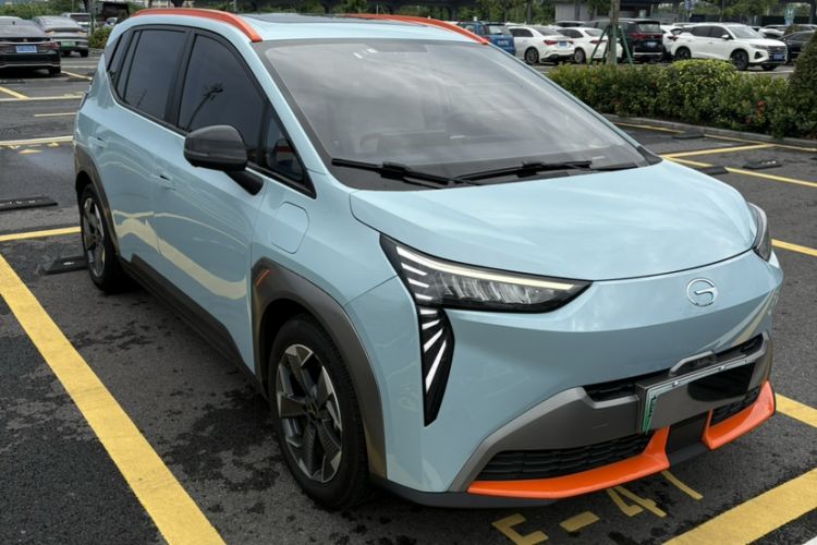 Used AION Y 2021 70 Intelligent Edition Exterior 8