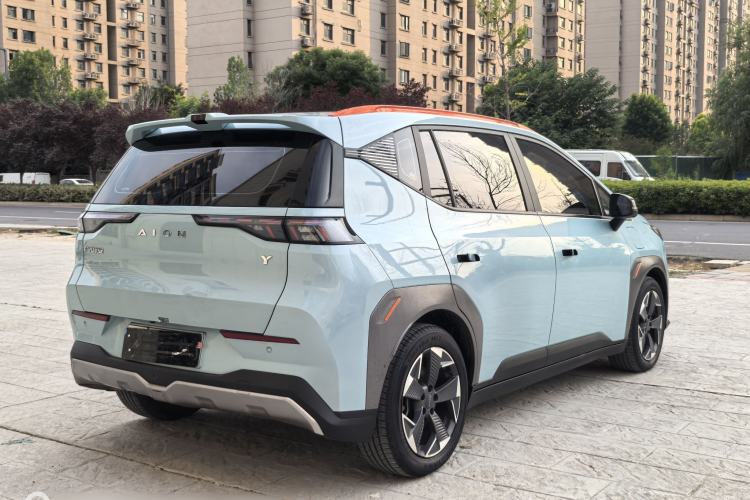 Used AION Y 2021 70 Intelligent Dynamic Edition Exterior 8