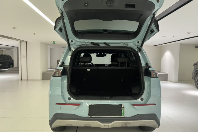 Used AION Y 2021 70 Enjoyment Tech Edition Exterior 8