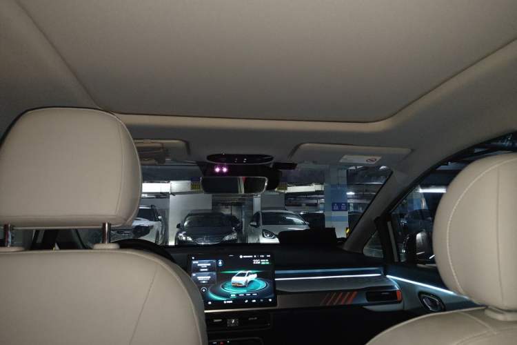 Used AION Y 2021 70 Tech Vitality Edition Headliner