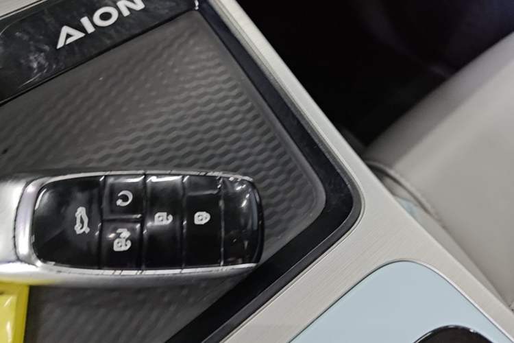 Used AION Y 2021 70 Tech Vitality Edition Interior 1