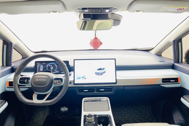 Used AION Y 2021 70 Enjoyment Tech Edition Interior 11