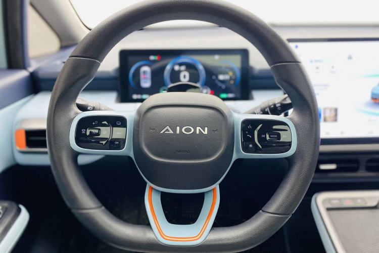 Used AION Y 2021 70 Enjoyment Tech Edition Interior 8