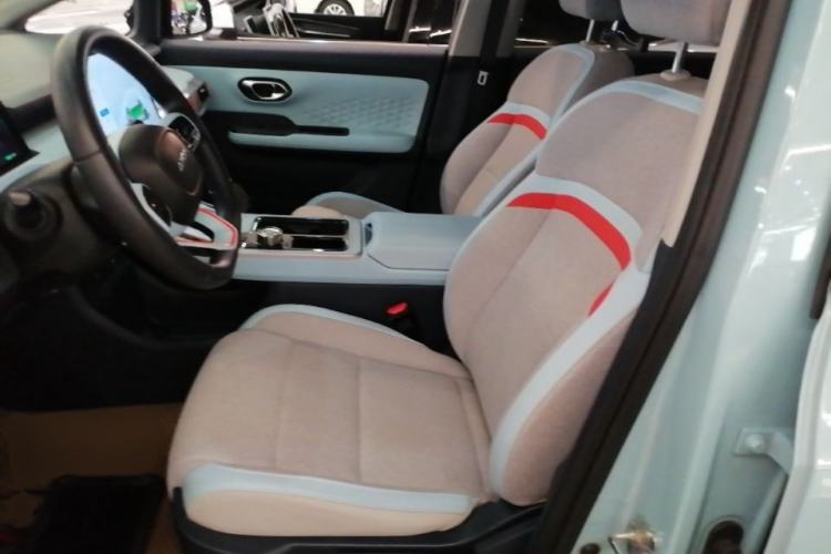 Used AION Y 2021 70 Enjoy Edition Left Front Seat
