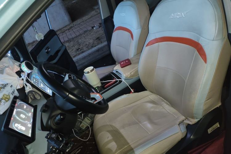 Used AION Y 2021 70 Intelligent Dynamic Edition Left Front Seat