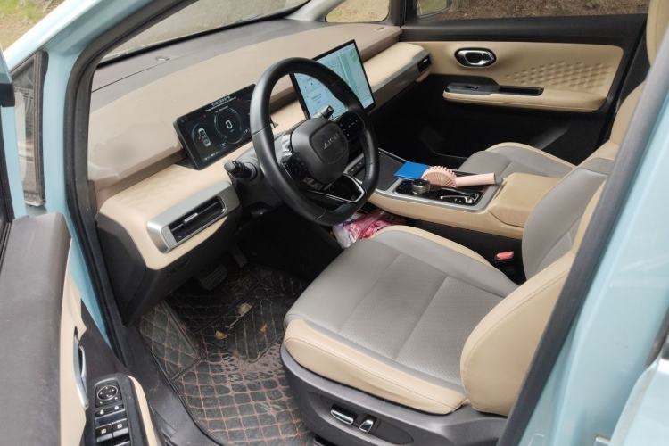Used AION Y 2021 70 Intelligent Dynamic Edition Left Front Seat