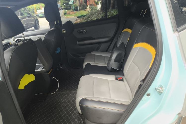 Used AION Y 2021 70 Tech Vitality Edition Left Rear Seat