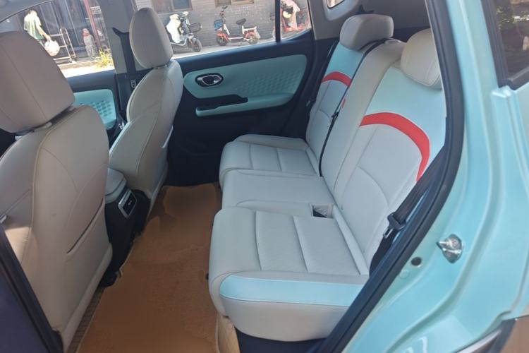 Used AION Y 2021 70 Tech Vitality Edition Left Rear Seat