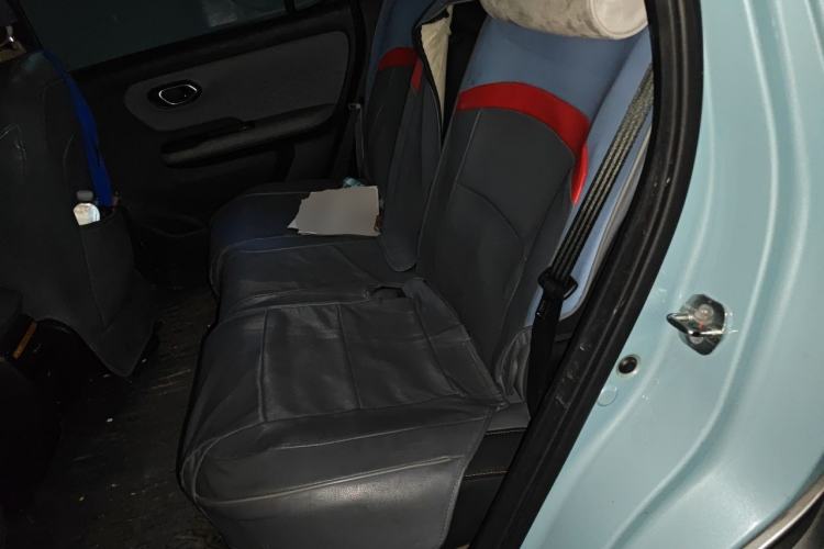 Used AION Y 2021 80 Enjoyment Tech Edition Left Rear Seat