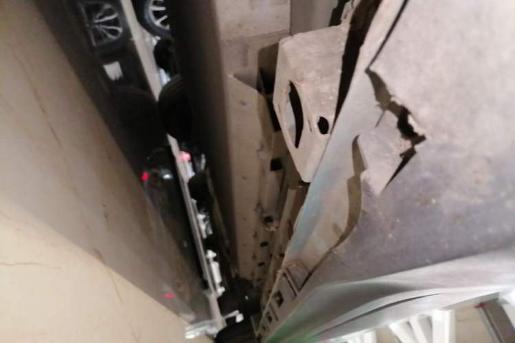 Used AION Y 2021 70 Enjoy Edition Left Side Sill