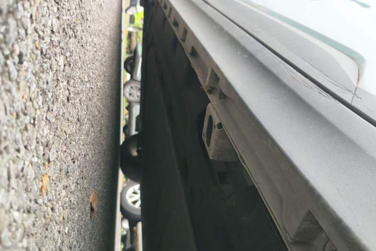 Used AION Y 2021 80 Enjoyment Tech Edition Left Side Sill