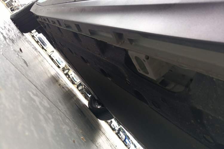 Used AION Y 2021 70 Enjoyment Tech Edition Left Side Sill