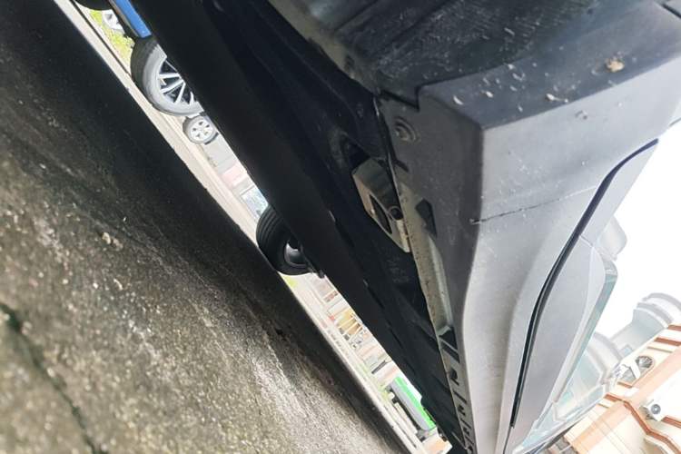 Used AION Y 2021 70 Intelligent Edition Left Side Sill