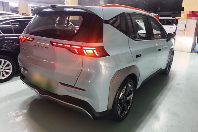 Used AION Y 2021 70 Intelligent Dynamic Edition Rear Right 45 Deg