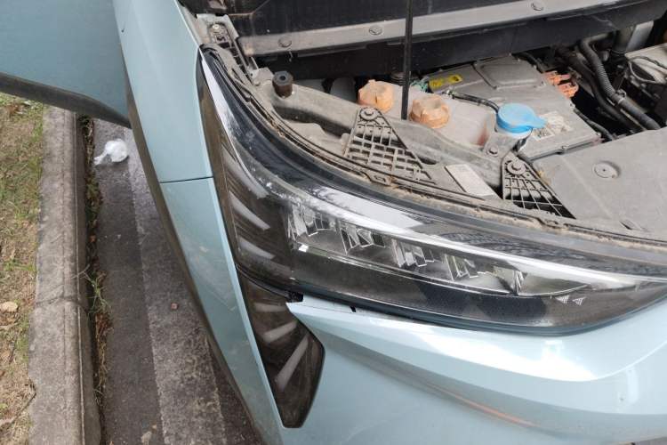 Used AION Y 2021 70 Intelligent Dynamic Edition Right Front Headlight