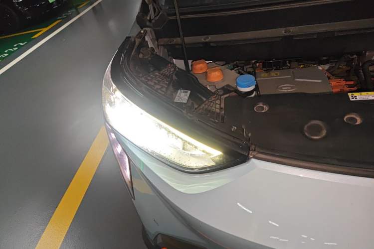 Used AION Y 2021 80 Enjoyment Tech Edition Right Front Headlight