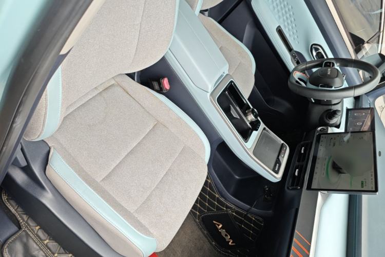 Used AION Y 2021 70 Enjoy Edition Right Front Seat
