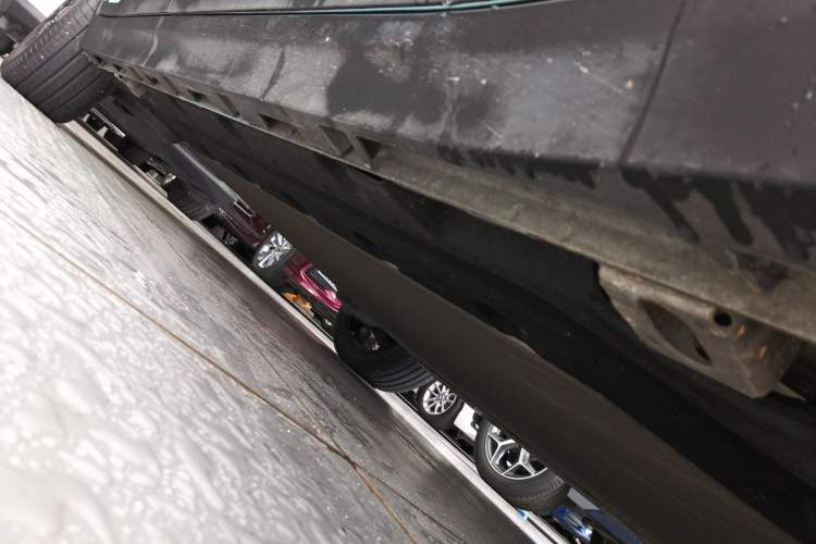 Used AION Y 2021 70 Enjoyment Tech Edition Right Side Sill