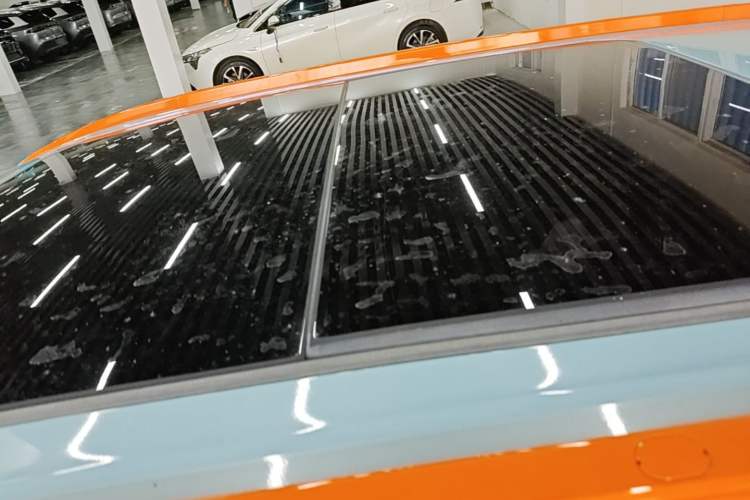 Used AION Y 2021 70 Tech Vitality Edition Roof