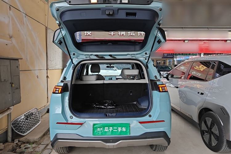 Used AION Y 2021 70 Intelligent Dynamic Edition Trunk