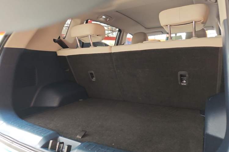 Used AION Y 2021 70 Intelligent Edition Trunk