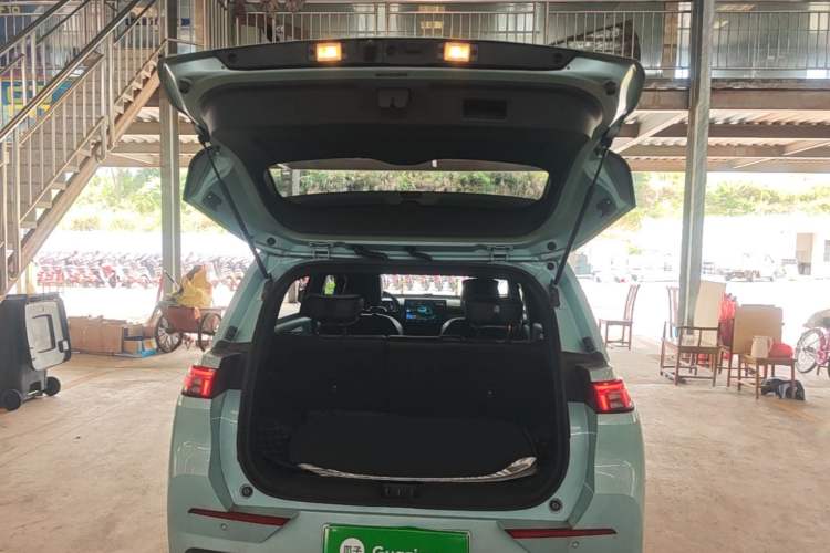 Used AION Y 2021 70 Tech Vitality Edition Trunk