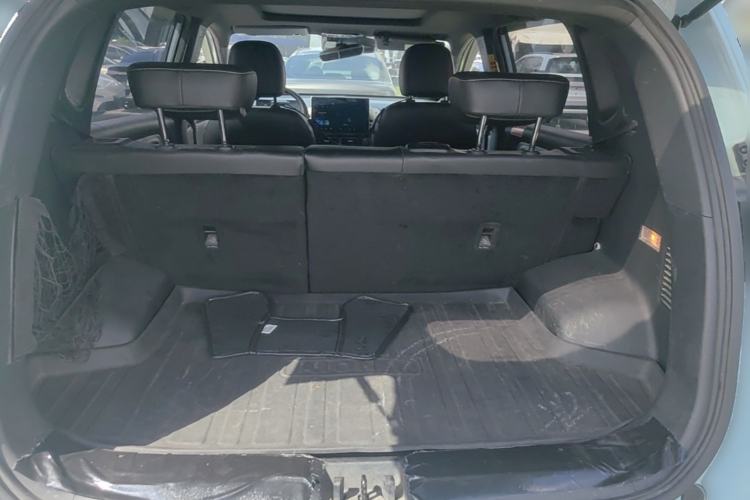 Used AION Y 2021 70 Tech Vitality Edition Trunk