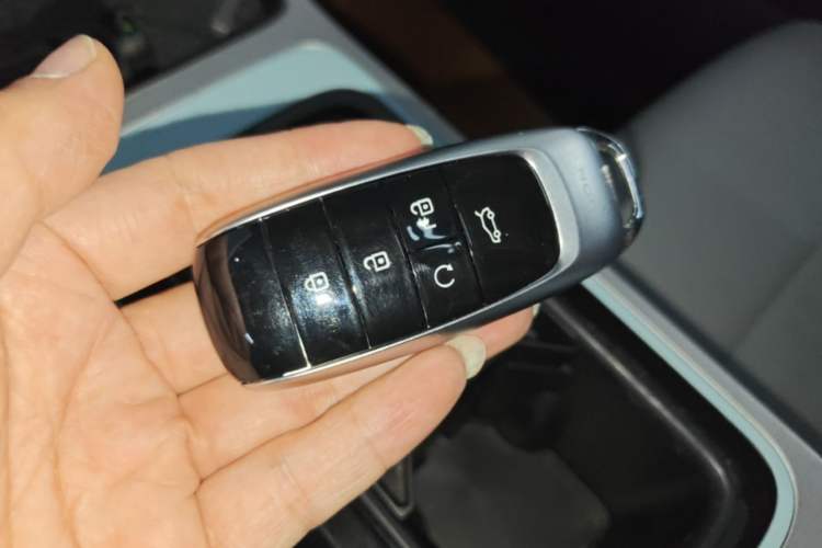 Used AION Y 2021 70 Tech Vitality Edition Vehicle Key