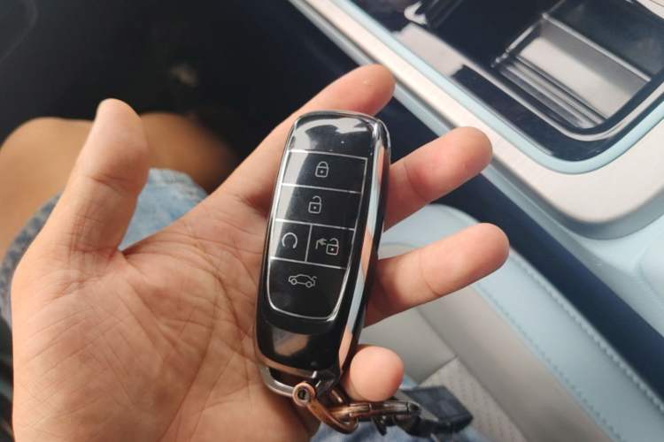 Used AION Y 2021 70 Enjoyment Tech Edition Vehicle Key