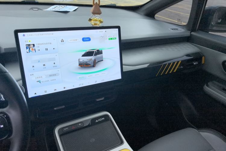 Used AION Y 2021 70 Tech Vitality Edition Interior 3