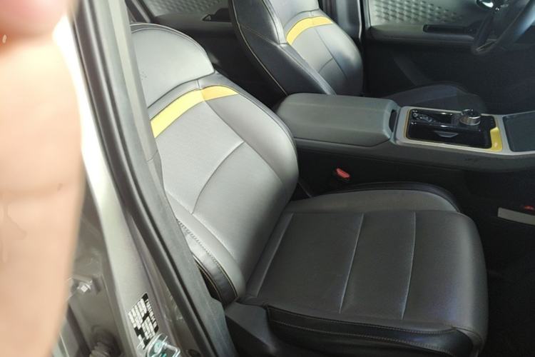 Used AION Y 2021 70 Tech Vitality Edition Right Front Seat