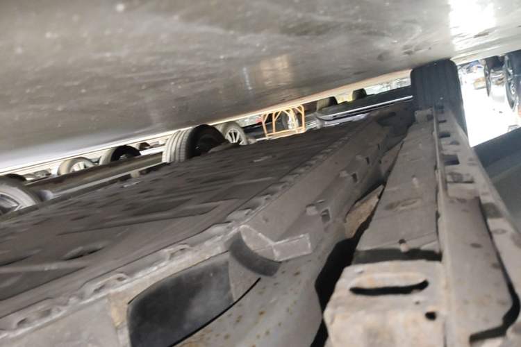 Used AION Y 2021 70 Tech Vitality Edition Right Side Sill