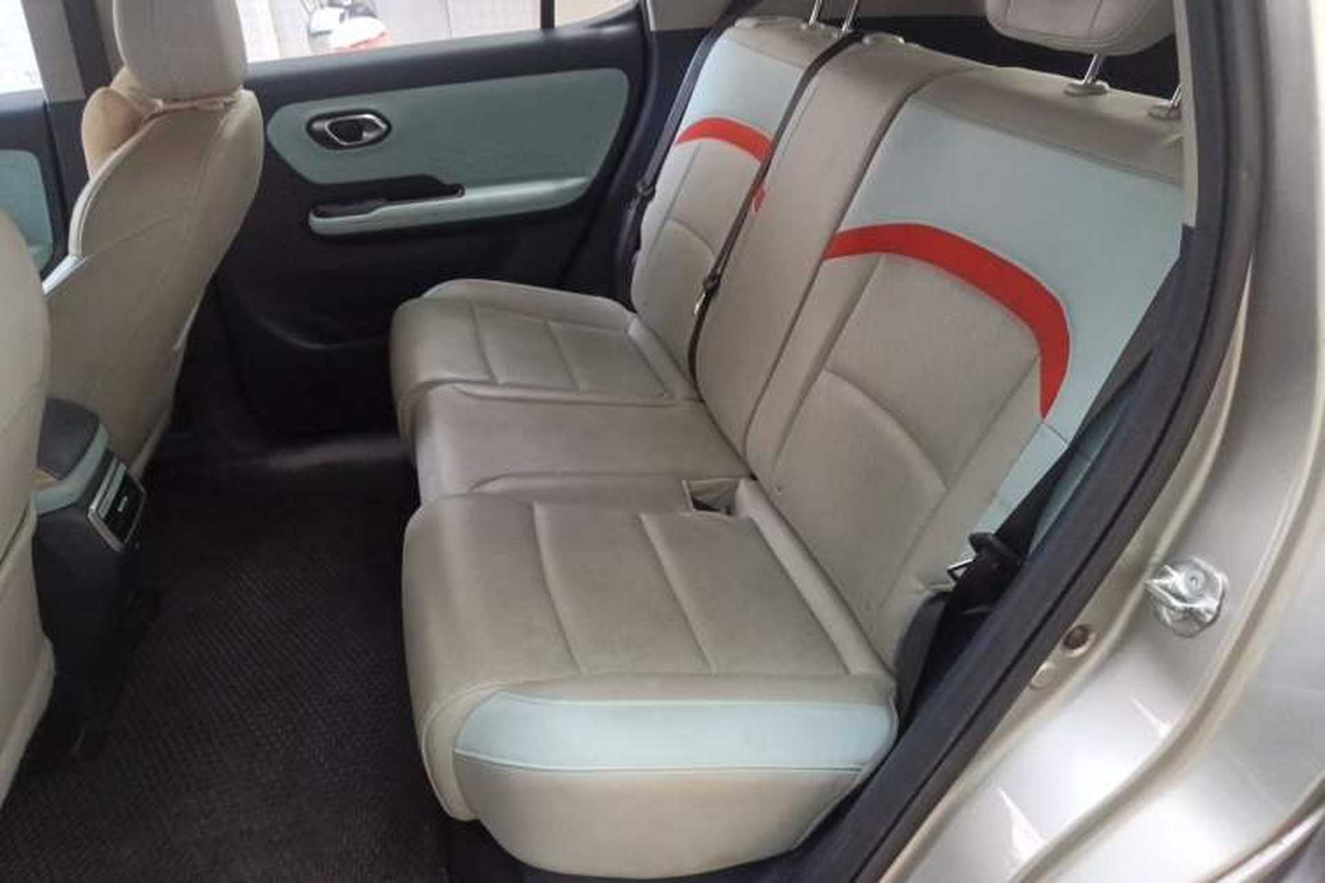 Used AION Y 2021 70 Intelligent Dynamic Edition Left Rear Seat