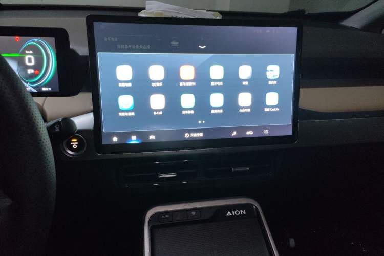 Used AION Y 2021 70 Intelligent Edition Audio And AC Panel