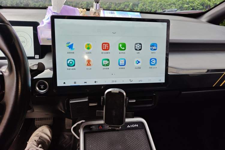 Used AION Y 2021 70 Tech Vitality Edition Audio And AC Panel