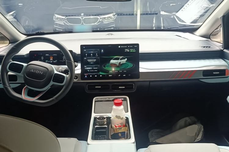 Used AION Y 2021 60 Enjoy Edition Center Console