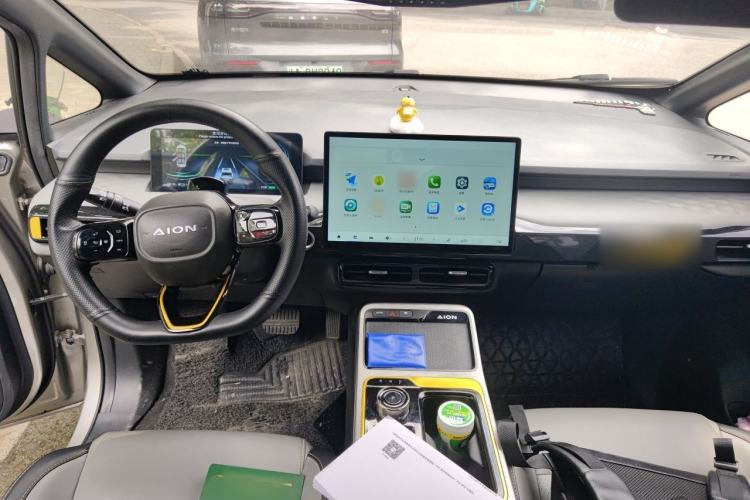 Used AION Y 2021 70 Enjoyment Tech Edition Center Console