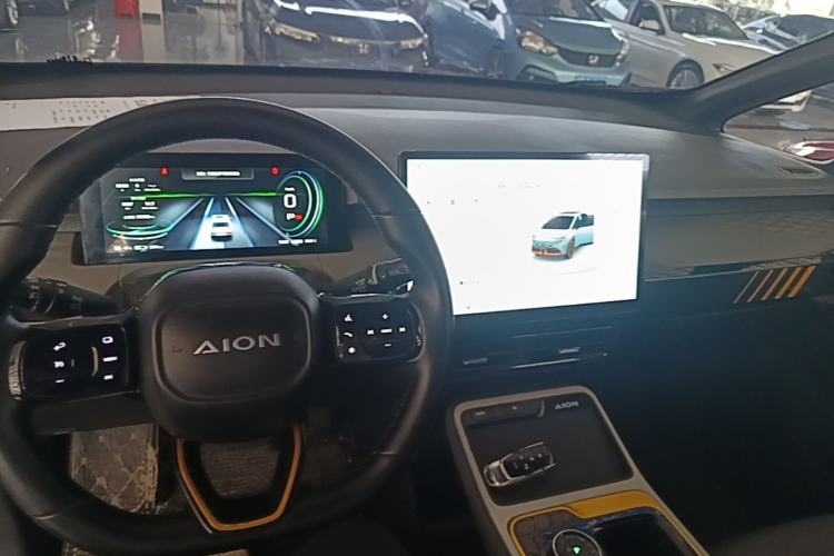 Used AION Y 2021 70 Enjoy Vitality Edition Center Console