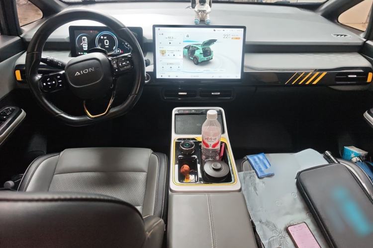 Used AION Y 2021 70 Tech Vitality Edition Center Console