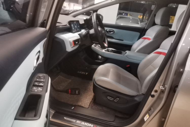 Used AION Y 2021 70 Intelligent Dynamic Edition Driver Seat
